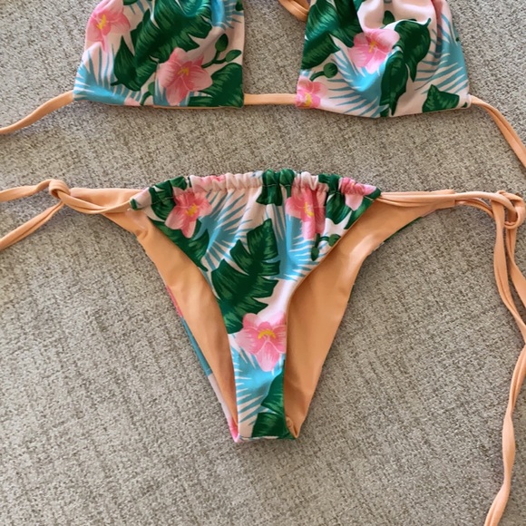 🪞 keyhole tie up bikini 2 piece set - Picture 4 of 6